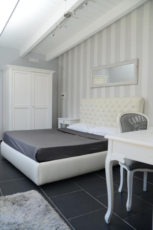 Giardino Eden B&B Наполи Екстериор снимка