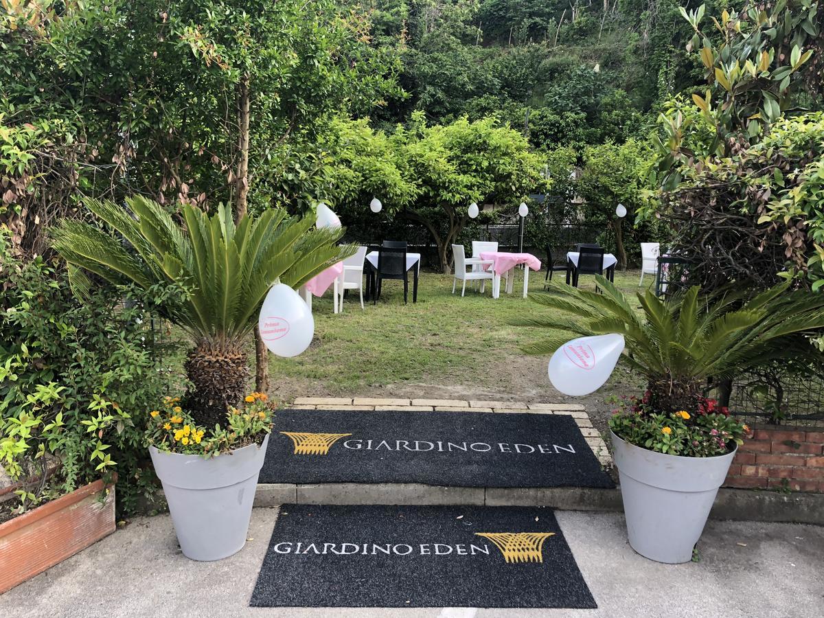 Giardino Eden B&B Наполи Екстериор снимка